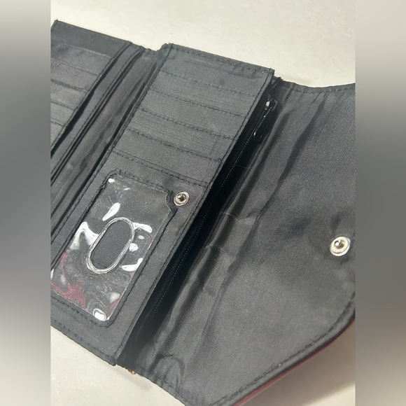 Kingdom Hearts - Wallet w/ Crown Emblem ๐ค๐๐๏ธ - Picture 6 of 11